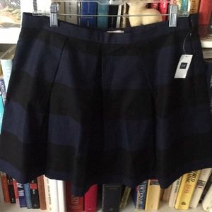 GAP Pleated Mini Skirt, 12-Black and Dk Blue plaid